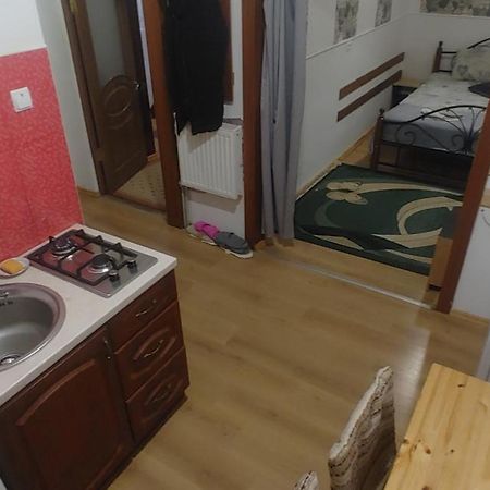 Apartment Near Rynok Square Lviv Ngoại thất bức ảnh